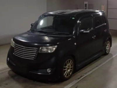 Toyota BB  с аукциона в Японии