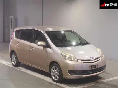 Toyota PASSO SETTE  с аукциона в Японии
