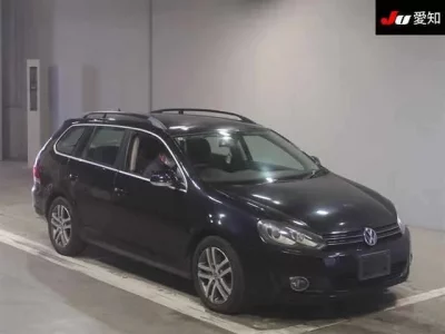 Volkswagen GOLF VARIANT  с аукциона в Японии