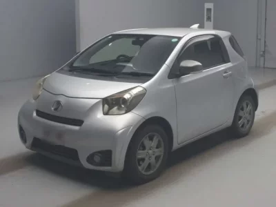 Toyota IQ  с аукциона в Японии