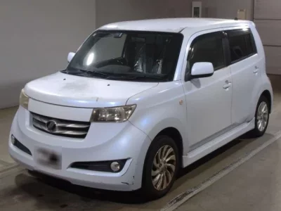 Toyota BB  с аукциона в Японии