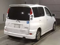 Toyota FUNCARGO лот № 4136 оценка R  с аукциона в Японии 1