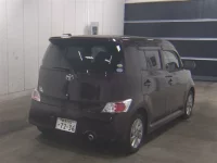 Toyota BB лот № 3023 оценка 3  с аукциона в Японии 4