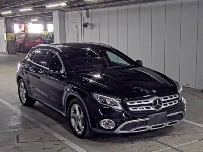 Mercedes-Benz GLA CLASS