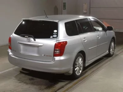 Toyota COROLLA FIELDER  с аукциона в Японии