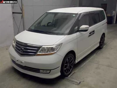 Honda ELYSION  с аукциона в Японии