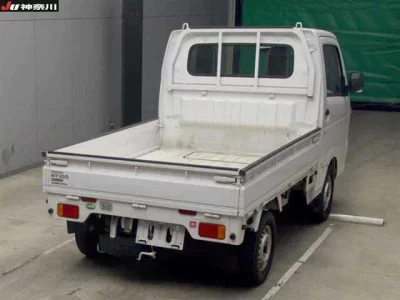 Nissan CLIPPER TRUCK