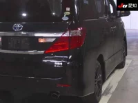 Toyota ALPHARD лот № 30487 оценка 3.5  с аукциона в Японии 7