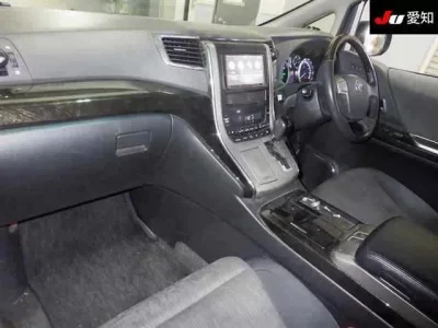 Toyota ALPHARD  с аукциона в Японии
