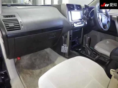 Toyota LAND CRUISER PRADO  с аукциона в Японии