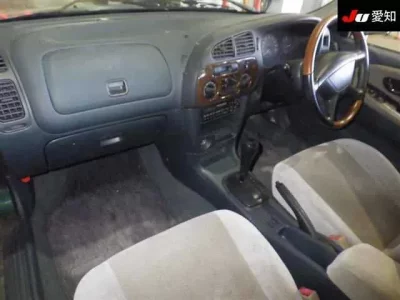 Mitsubishi MIRAGE  с аукциона в Японии