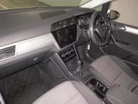 Volkswagen GOLF TOURAN лот № 237 оценка 4  с аукциона в Японии 2