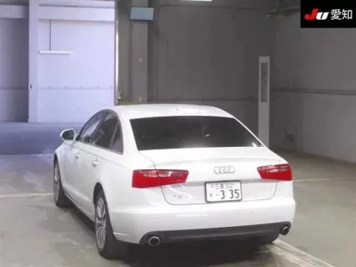 Audi A6  с аукциона в Японии