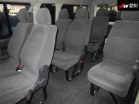 Toyota HIACE лот № 30564 оценка 3.5  с аукциона в Японии 3