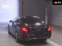 Mercedes-Benz E CLASS лот № 4207 оценка 4.5  с аукциона в Японии 1