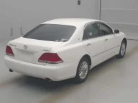Toyota CROWN лот № 77038 оценка RA  с аукциона в Японии 1