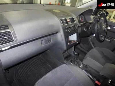 Volkswagen GOLF TOURAN