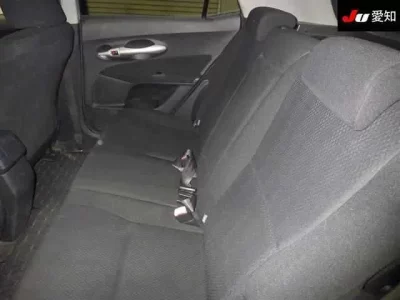 Toyota AURIS  с аукциона в Японии