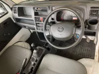 Nissan CLIPPER TRUCK лот № 664 оценка 3.5  с аукциона в Японии 2