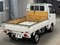 Nissan CLIPPER TRUCK лот № 664 оценка 3.5  с аукциона в Японии 4