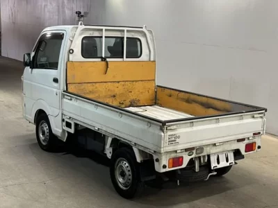 Nissan CLIPPER TRUCK