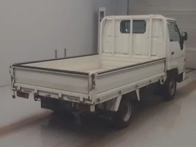 Toyota HIACE TRUCK  с аукциона в Японии