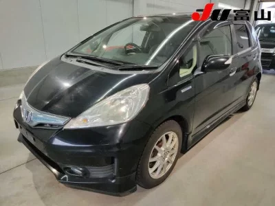 Honda FIT  с аукциона в Японии
