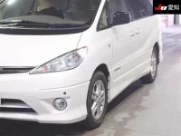 Toyota ESTIMA лот № 4262 оценка 4  с аукциона в Японии 6