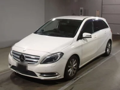 Mercedes-Benz B CLASS
