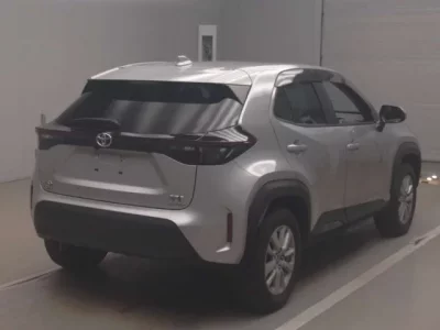 Toyota YARIS CROSS  с аукциона в Японии