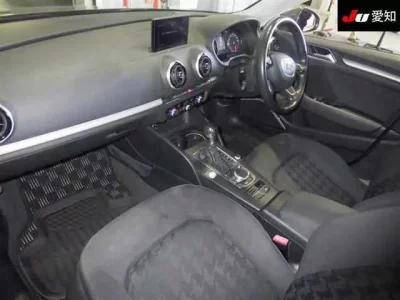Audi A3  с аукциона в Японии