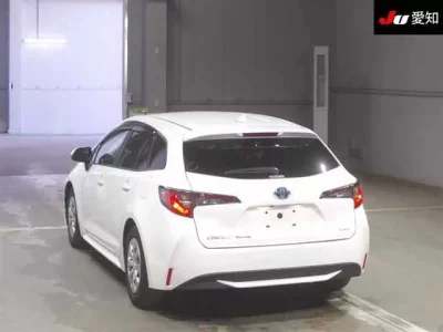 Toyota COROLLA TOURING  с аукциона в Японии