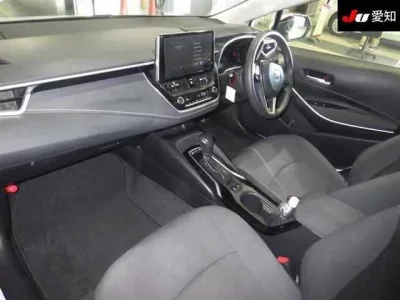 Toyota COROLLA TOURING  с аукциона в Японии