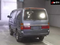 Toyota HIACE лот № 30724 оценка R  с аукциона в Японии 1