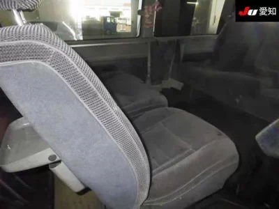 Toyota HIACE  с аукциона в Японии