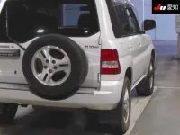 Mitsubishi PAJERO IO лот № 4278 оценка 3.5  с аукциона в Японии 7