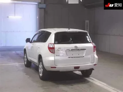 Toyota VANGUARD  с аукциона в Японии