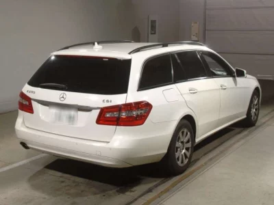Mercedes-Benz E CLASS WAGON