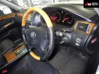 Toyota CELSIOR лот № 30764 оценка 3.5  с аукциона в Японии 4