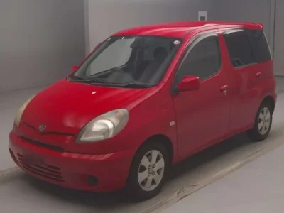 Toyota FUNCARGO  с аукциона в Японии