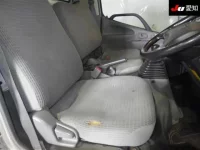 Toyota DYNA лот № 20001 оценка 3.5  с аукциона в Японии 5