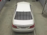 Mercedes-Benz E CLASS лот № 5529 оценка 3.5  с аукциона в Японии 4