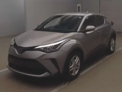 Toyota C-HR  с аукциона в Японии