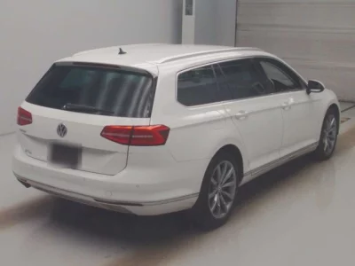 Volkswagen PASSAT VARIANT