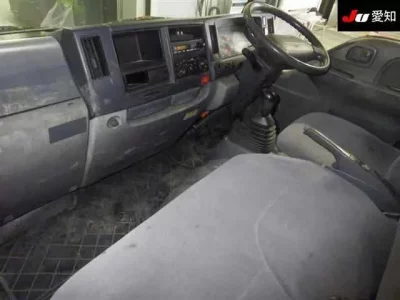 Mazda TITAN  с аукциона в Японии