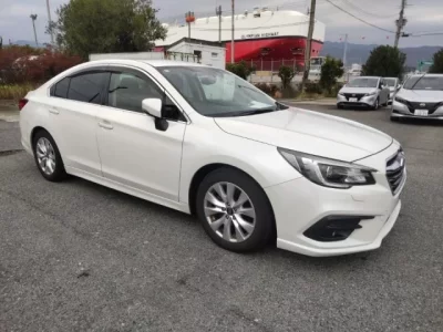 Subaru LEGACY B4