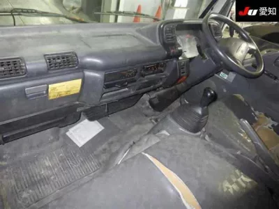 Isuzu ELF  с аукциона в Японии