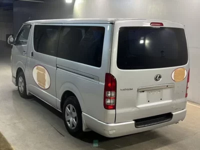 Toyota REGIUS ACE VAN  с аукциона в Японии
