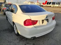 BMW 3-Series лот № 1128 оценка 3.5  с аукциона в Японии 1