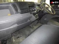 Mitsubishi CANTER лот № 7009 оценка R  с аукциона в Японии 2